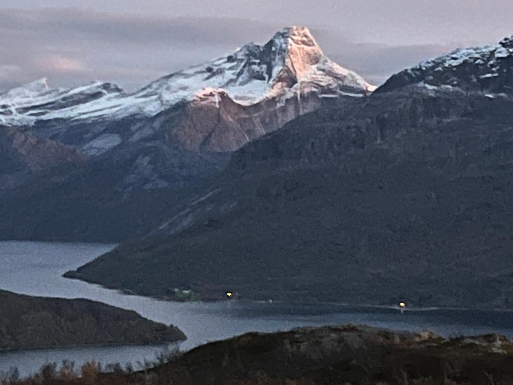 Efjord And Stetind Resort - Cabin Kobbernestinden Ballangen 외부 사진